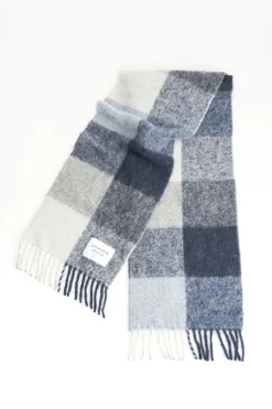 Cph Shawl 4 Wool Mix
